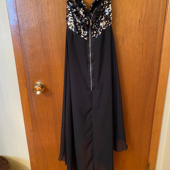 Strapless black sequence dress - Picture 2 of 4